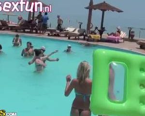 Oeps mijn prive sex film scene op mijn vakantie film gezet